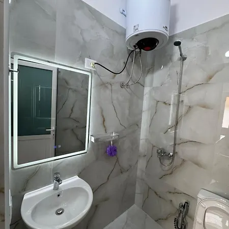 Casa Del Mare- Plazhi I Vjeter Pensjonat Wlora