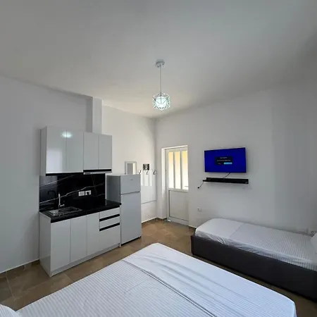 게스트하우스 Casa Del Mare- Plazhi I Vjeter *